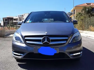 Usata Mercedes B200