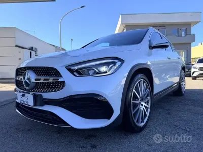 Usata Mercedes GLA200 AMG Line Premium 150 CV (110 kW) 2023 Bianco SUV