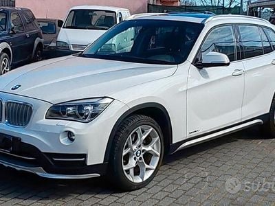 Begagnad BMW X1 xLine 143 HK (105 kW) 2015 Grå SUV