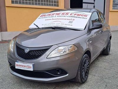 Usata Lancia Ypsilon Silver 69 CV (50 kW) 2020 Nero Utilitaria