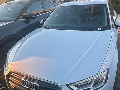 Usado Audi A3 116 CV (85 kW) 2017 Blanco Berlina