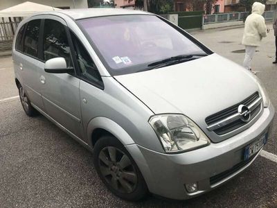 usata Opel Meriva 1.6 16v Cosmo easytronic