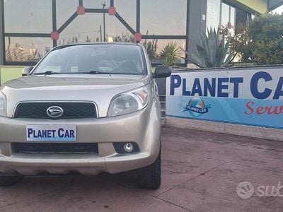 Usata Daihatsu Terios HIRO 104 CV (76 kW) 2009 Marrone SUV