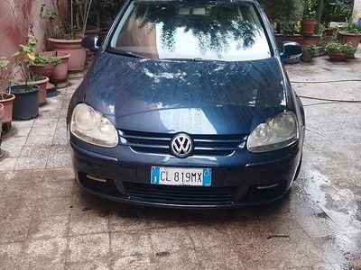 Usata VW Golf IV 2005 Blu Berlina