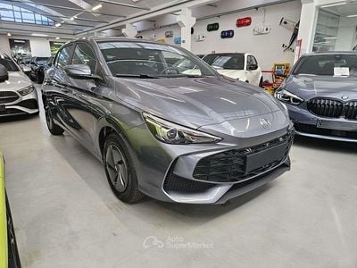 Nuova MG MG3 116 CV (85 kW) 2025 Hampstead grey Utilitaria