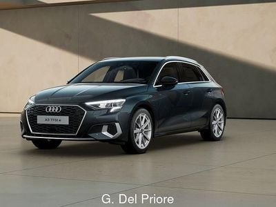 Grigio Usata 2024 Audi A3 e-tron Advanced Utilitaria | 35.500 € (Buon prezzo)