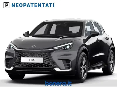 Nuova Lexus LBX 135 CV (99 kW) 2026 Grigio SUV