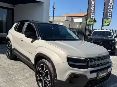 Käytetty Jeep Avenger Summit 101 HP (74 kW) 2025 Peessi Katumaasturi