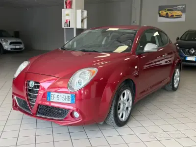 Usata Alfa Romeo MiTo Distinctive 105 CV (77 kW) 2011 Rosso Utilitaria