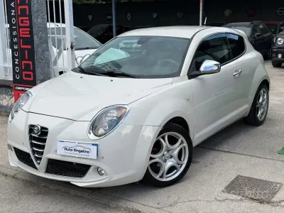 Usata Alfa Romeo MiTo Distinctive 77 CV (56 kW) 2016 Beige Utilitaria