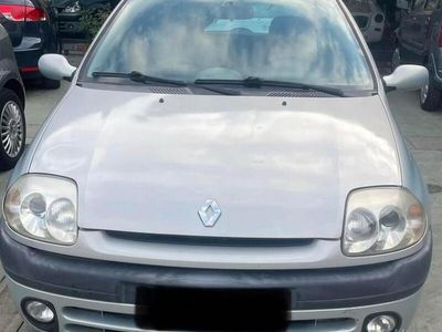 Renault Clio II