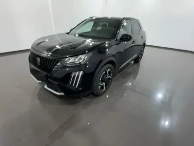 Usata Peugeot 2008 Allure 101 CV (74 kW) 2025 Bianca SUV