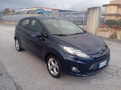 Usata Ford Fiesta 2012 Blu Utilitaria