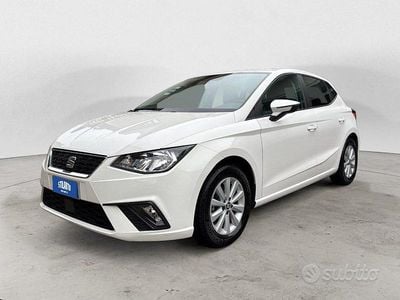 Usado Seat Ibiza Business 75 CV (55 kW) 2017 Blanco Berlina
