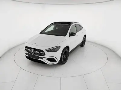 Nuova Mercedes GLA200 AMG line 150 CV (110 kW) 2026 Bianco SUV