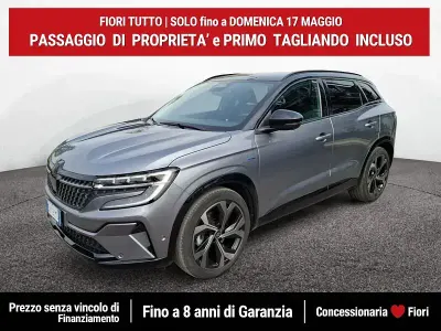 Brugt Renault Austral Iconic 199 HK (146 kW) 2023 Grå SUV