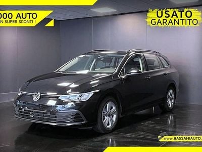 Usata VW Golf VIII Life 110 CV (80 kW) 2021 Nero Station wagon