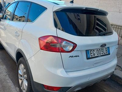 Usata Ford Kuga 140 CV (102 kW) 2010 Bianco SUV