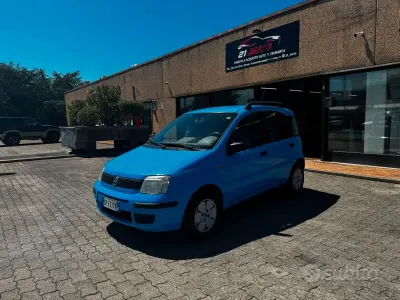 Usata Fiat Panda 54 CV (39 kW) 2004 Blu Utilitaria