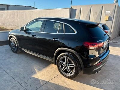 Mercedes GLA200