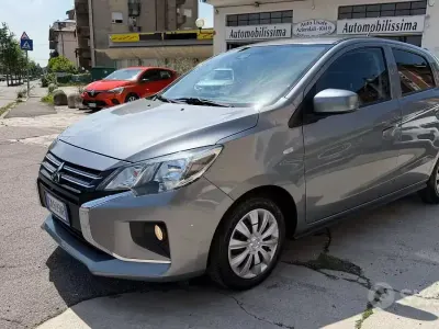 Usata Mitsubishi Space Star Intense 71 CV (52 kW) 2022 Grigio Utilitaria