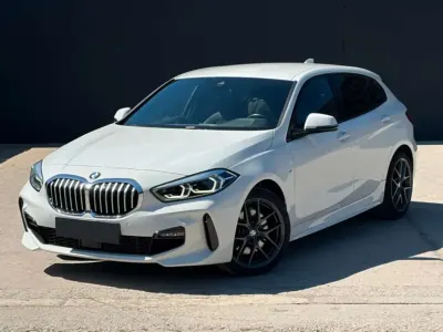 Usata BMW 120 M Sport 178 CV (130 kW) 2023 Bianco Monovolume