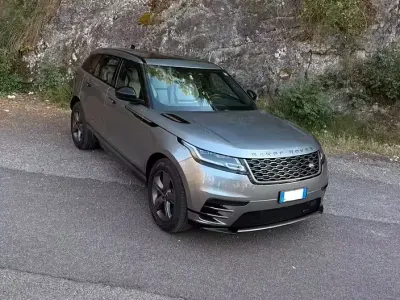 Usata Land Rover Range Rover Velar 179 CV (131 kW) 2024 Grigio SUV