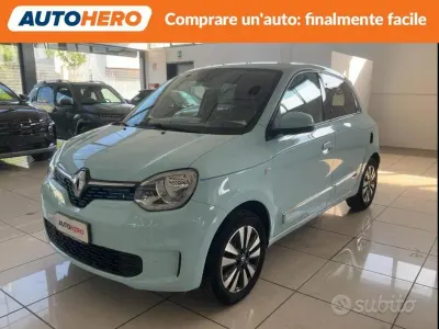 Usata Renault Twingo Intens 47 kW (65 CV) 2022 Bluazzurro Utilitaria
