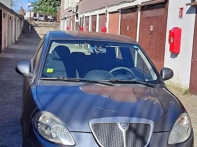 Usata Lancia Ypsilon
