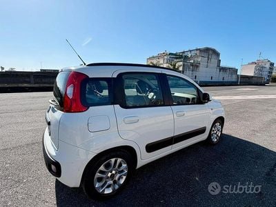 Usata Fiat Panda Lounge 2016 Bianco Utilitaria
