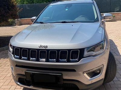 Occasion Jeep Compass Limited 120 ch (88 kW) 2018 Gris SUV