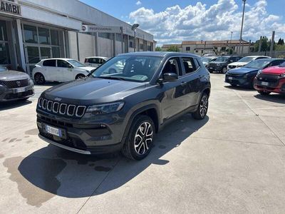 Grigio scuro Nuova 2025 Jeep Compass Altitude SUV | 34.900 €