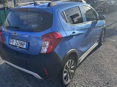 Usata Opel Karl Rocks 73 CV (53 kW) 2018 Utilitaria