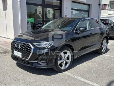 Usata Audi Q3 Business Plus 200 CV (147 kW) 2020 Nero SUV