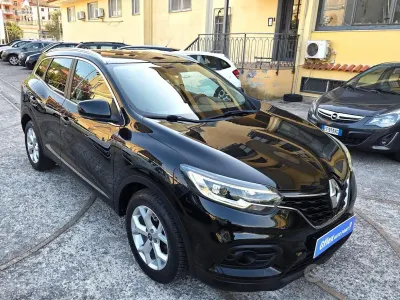 Second-hand Renault Kadjar 116 CP (85 kW) 2019 Negru SUV