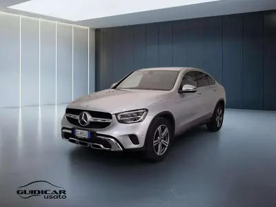Usata Mercedes GLC200 163 CV (119 kW) 2021 Argento SUV