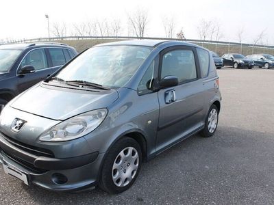 Peugeot 1007