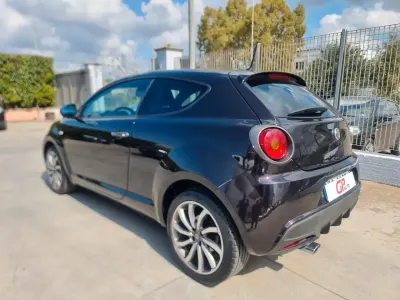 Usata Alfa Romeo MiTo 77 CV (56 kW) 2017 Nero Utilitaria