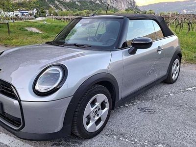 Usata Mini Cooper Cabriolet Classic 163 CV (119 kW) 2025 Argento Cabrio
