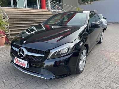 Usata Mercedes A180 109 CV (80 kW) 2016 Nero Berlina