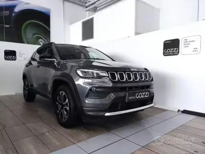 Usata Jeep Compass Limited 131 CV (96 kW) 2021 Grigio SUV
