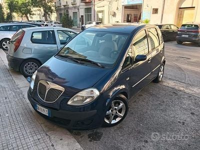 Usata Lancia Musa 2006 Blu Monovolume