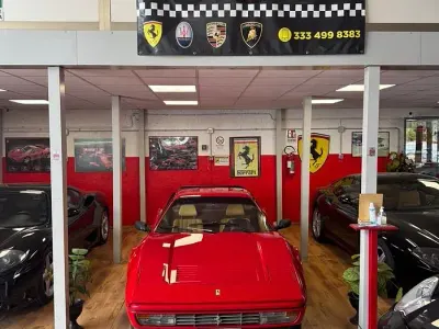 Usata Ferrari 208 254 CV (186 kW) 1987 Rosso Coupé