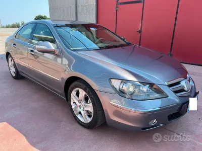 Usata Honda Legend 295 CV (216 kW) 2006 Grigio Berlina