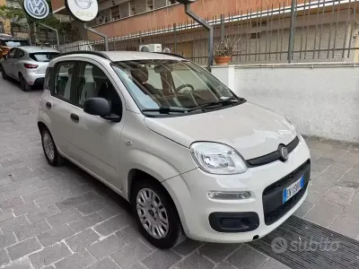 Gebraucht Fiat Panda Easy 69 PS (50 kW) 2012 Weiß Kleinwagen