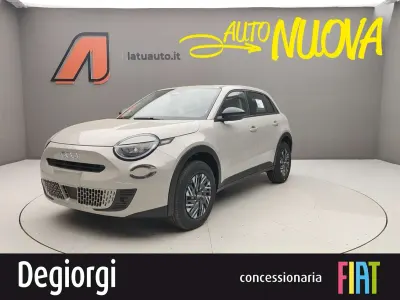 Uusi Fiat 600 Pop 110 HP (80 kW) 2026 Harmaa Katumaasturi