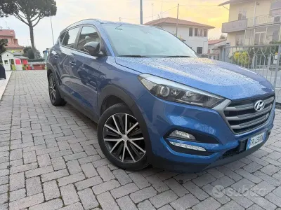 Usata Hyundai Tucson 141 CV (103 kW) 2018 Bluazzurro SUV