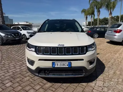 Usado Jeep Compass Limited 140 CV (102 kW) 2017 Blanco SUV