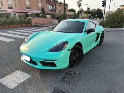 Porsche 718 Cayman