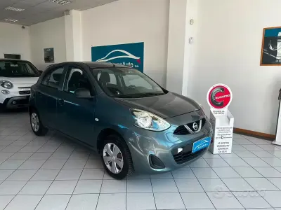 Usata Nissan Micra Tekna 80 CV (58 kW) 2017 Grigio Utilitaria